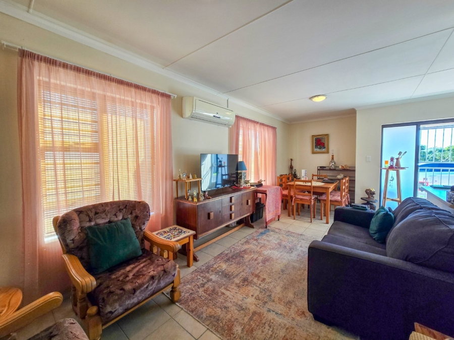 3 Bedroom Property for Sale in Stilbaai Wes Western Cape